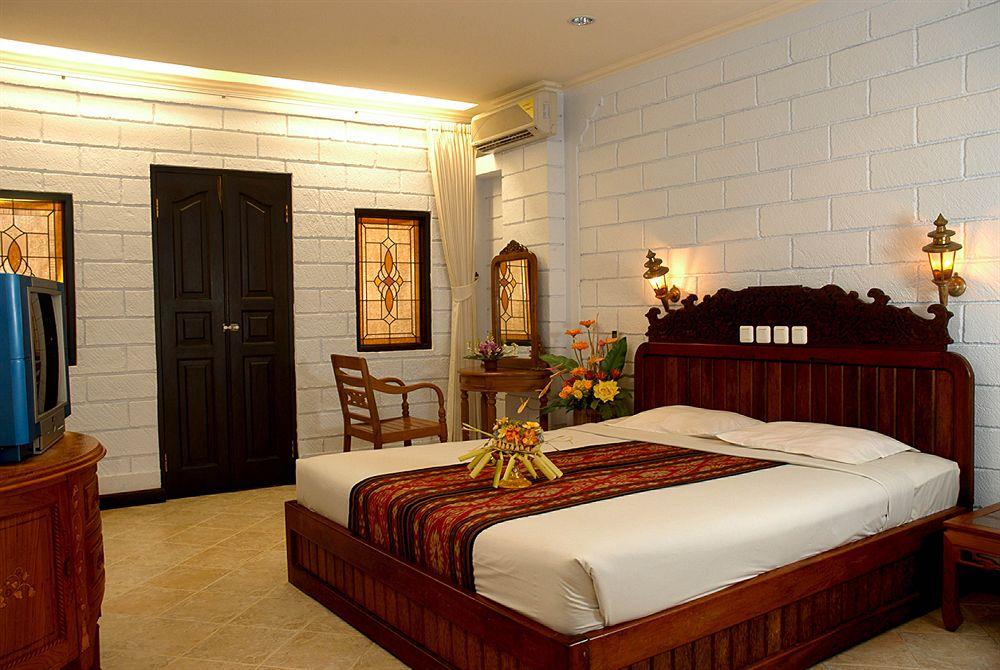 Vilarisi Hotel Legian Exterior foto